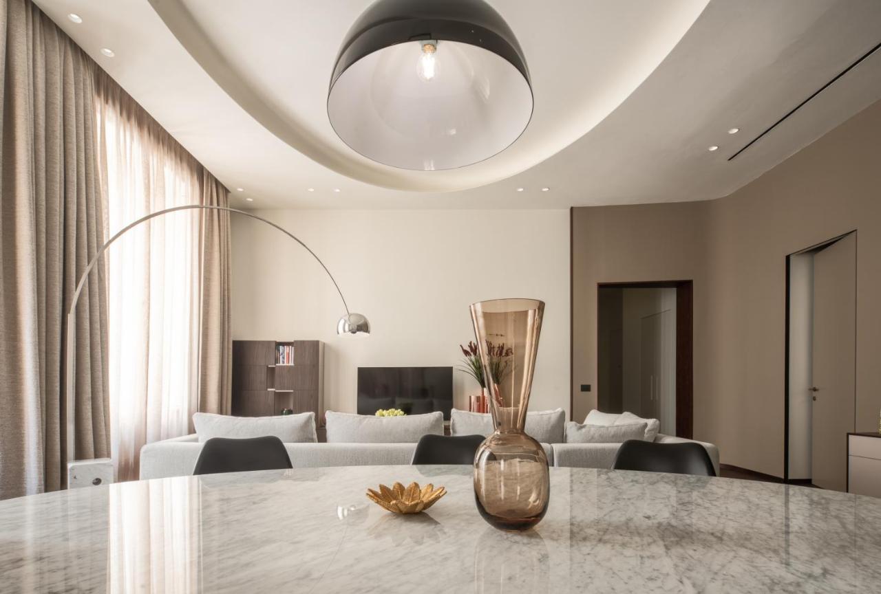 Sant'ambrogio Luxury R&r Apartamento